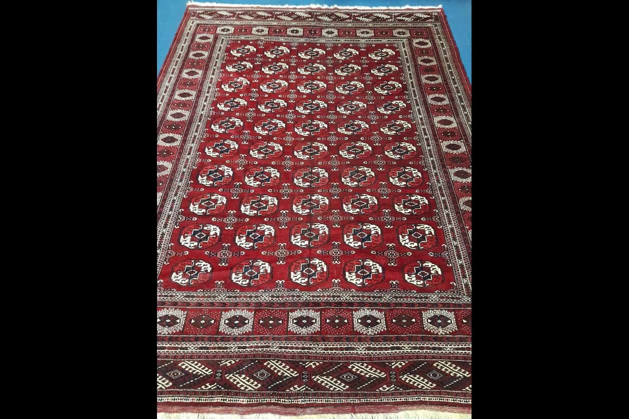 Turkmen Rug