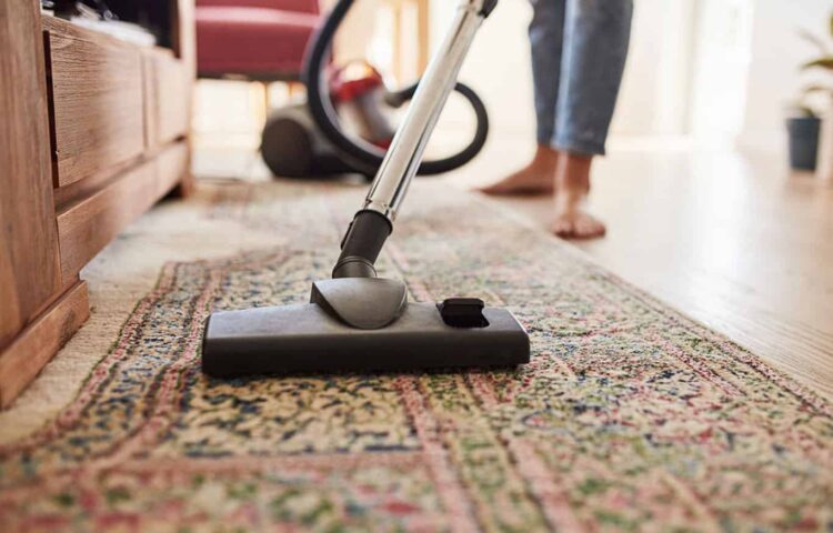 how to clean a rug