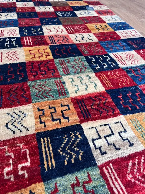 Gabbeh 140 x 106cm £595-1