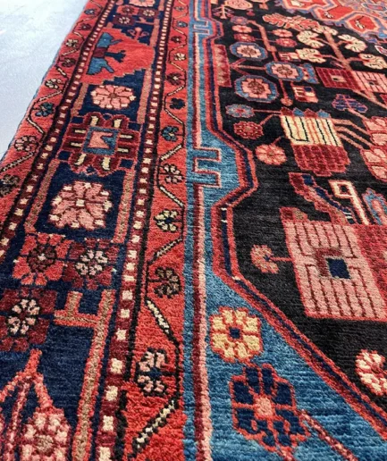 Large Nahavand. 342 x178cm £ 1’325 (1)