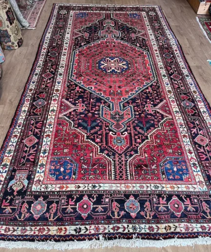 Large Tuiserkhan 344 x 173cm £ 1’325 (4)