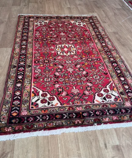 Small Hosseinabad 158 x 108cm £680 (3)
