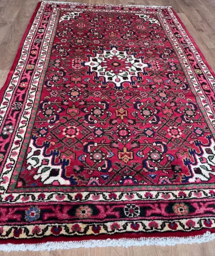 Small Hosseinabad 170 x 106 cm. £ 720 (3)