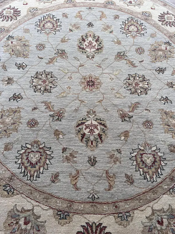 Ziegler Circle 186 x 184 cm. £925 (2) Ziegler Circle 186 x 184 cm. £925 (2)