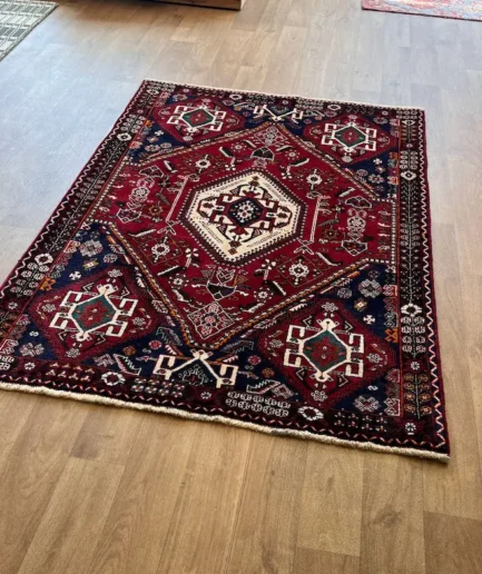 small Qashqai. 159 x 116cm. £ 780 (2)