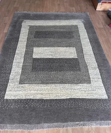 Gabbeh. 234 x 173 cm £ £1320. Medium (5)