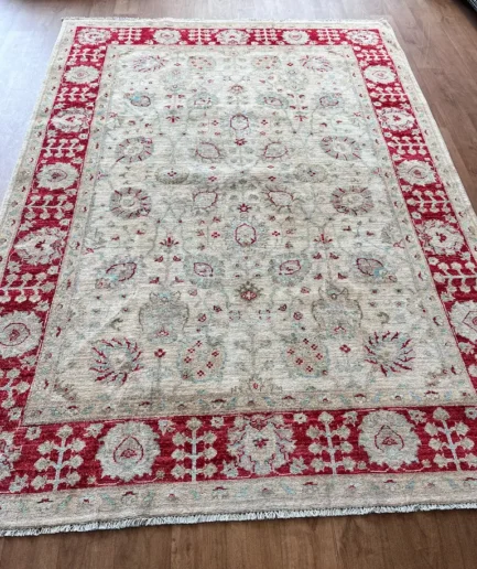 Medium Afghan Ziegler. 239x168cm. £ 1’340 (5)