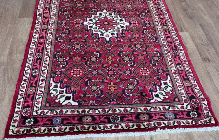 Small Hosseinabad 170 x 106 cm. 720 1 small rugs