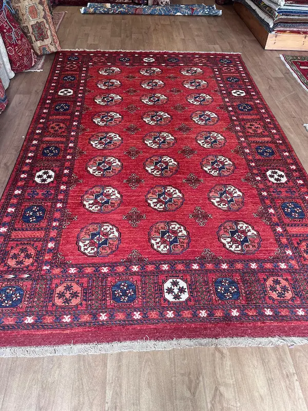 Large Erasri. 298 x 193 cm. £ 2150 (5) Large Erasri. 298 x 193 cm. £ 2150 (5)