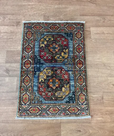Afghan Kundoz. 87x58cm £175 (4)